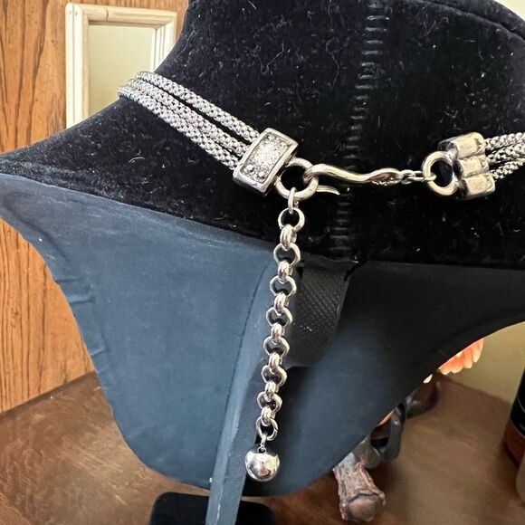 VINTAGE NAPIER MULTISTRAND SILVER NECKLACE - Picture 4 of 5